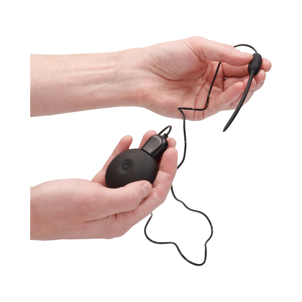 Ouch! Urethral Sounding - Silicone Rechargeable Vibrating Plug Remote Controlled - Black